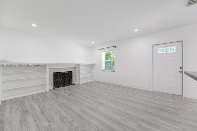 Foto del edificio - 6290 SW 70th St