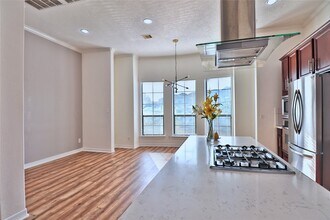 Building Photo - 3446 Clearview Villa Way