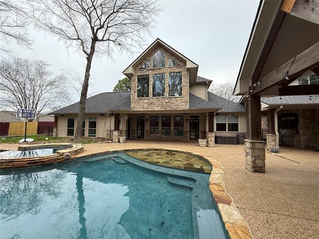 Building Photo - 3815 Holly Ridge Dr