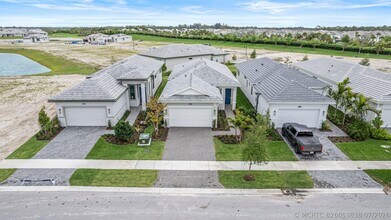 Building Photo - 5078 Lido Key Ln