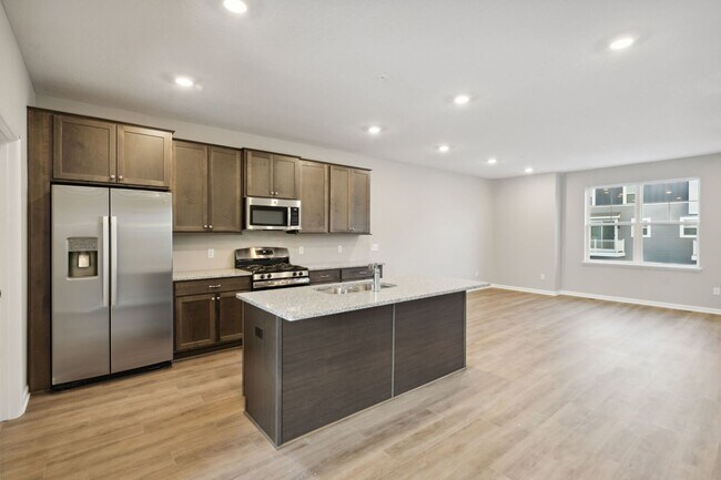Foto del edificio - 13647 Marsh View Blvd