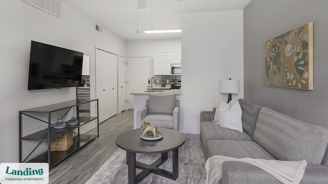 Foto del edificio - 1811 E Apache Blvd