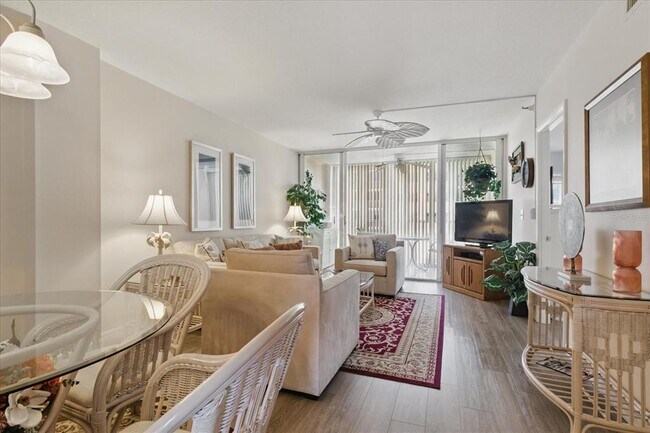 Foto del edificio - 244 St Augustine Ave