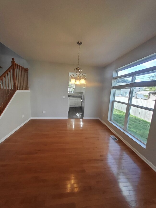 Building Photo - 1688 Trails End Ln