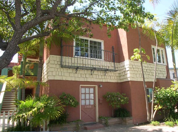 Alternate Building View - Sea Side Court