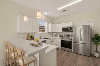Building Photo - 5511 Bear Paw Cir