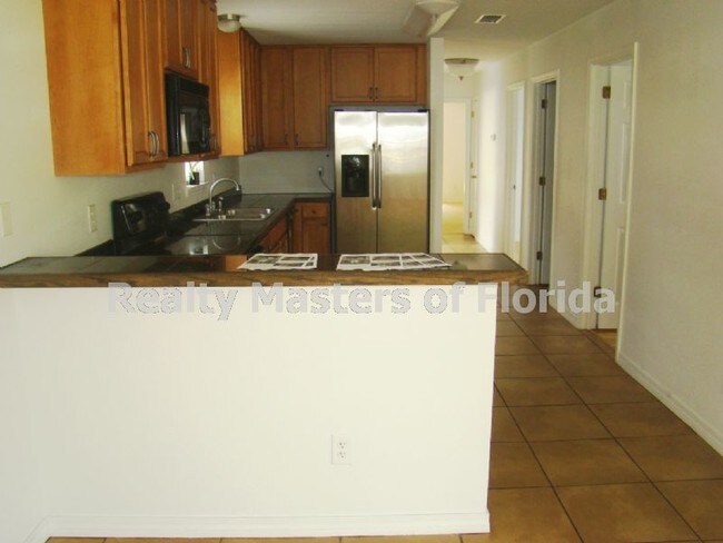 Foto del edificio - 715 E Belmont St