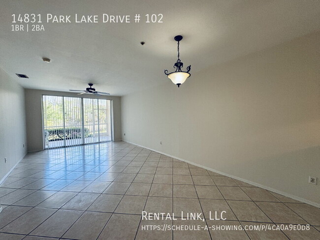 Foto del edificio - 14831 Park Lake Dr