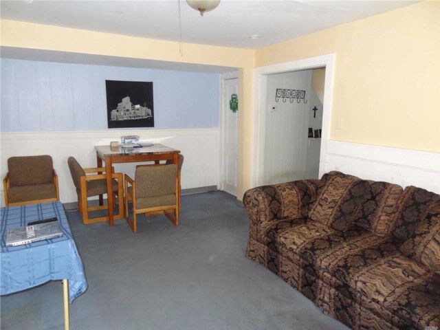 Foto del edificio - 232 Higbie Ln