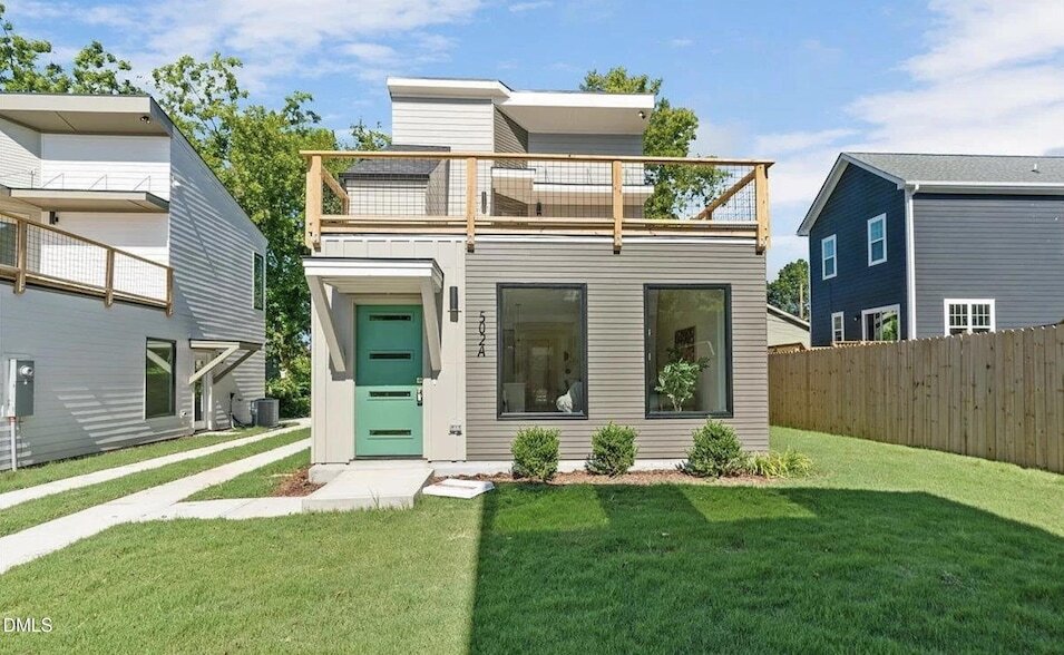 Foto principal - 502 Commonwealth St