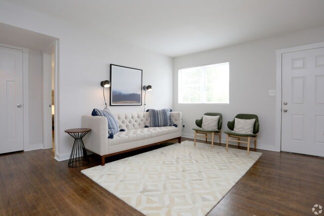 Interior Photo - Dwell @ Hollywood