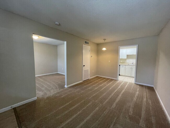 Photo - Great Location! 1BR/1BA Carrington Park Condo in Maitland!