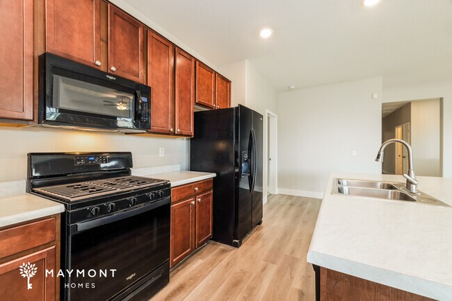 Foto del edificio - 19953 W Madison St