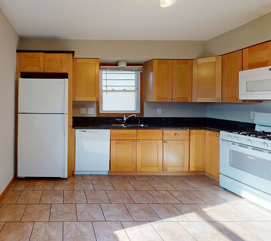 Primary Photo - 1201 Como Ave SE