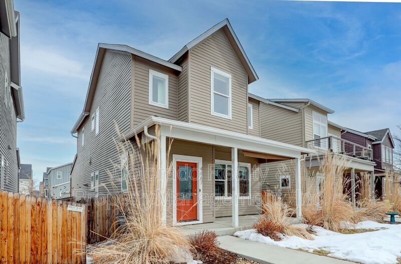 Primary Photo - 4667 Crestone Peak St