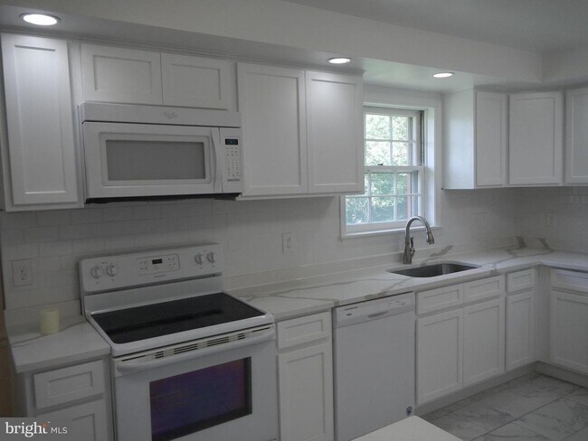Foto del edificio - 9 Stoneyhurst Ct