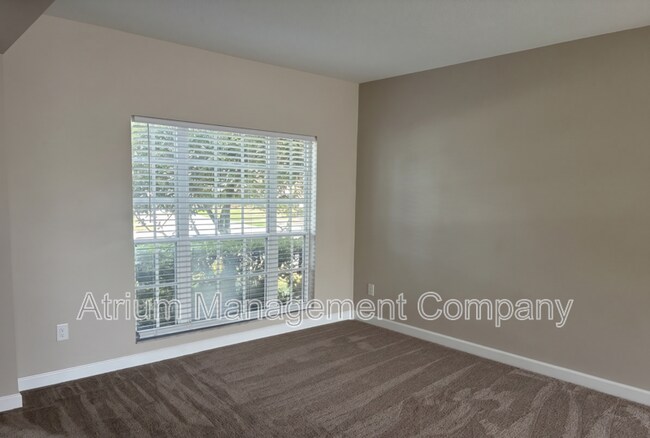 Foto del edificio - 1713 Pine Bay Dr