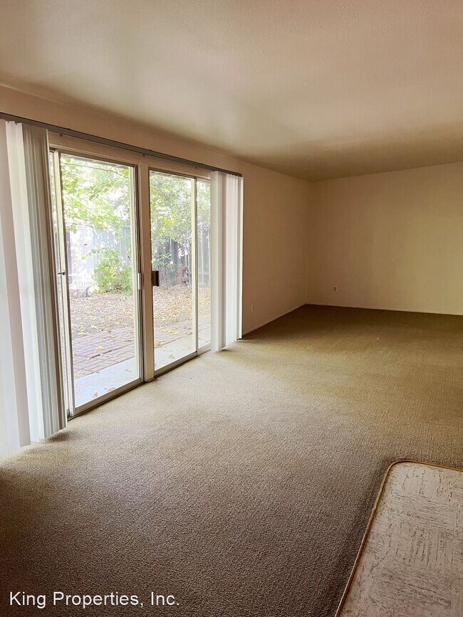 Building Photo - 3 br, 1.5 bath House - 801 Radcliffe Drive