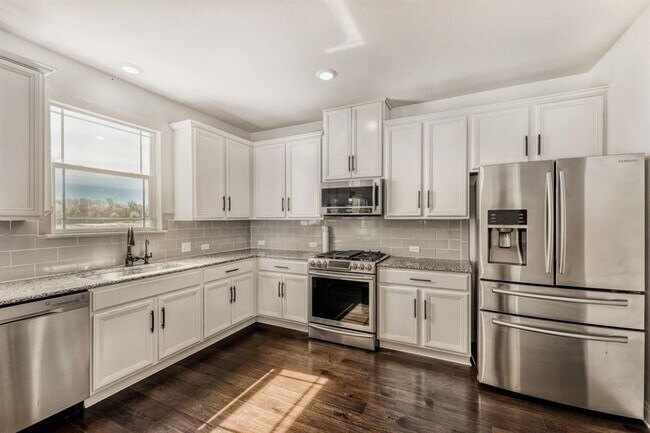 Foto del edificio - 194 Danish Dr