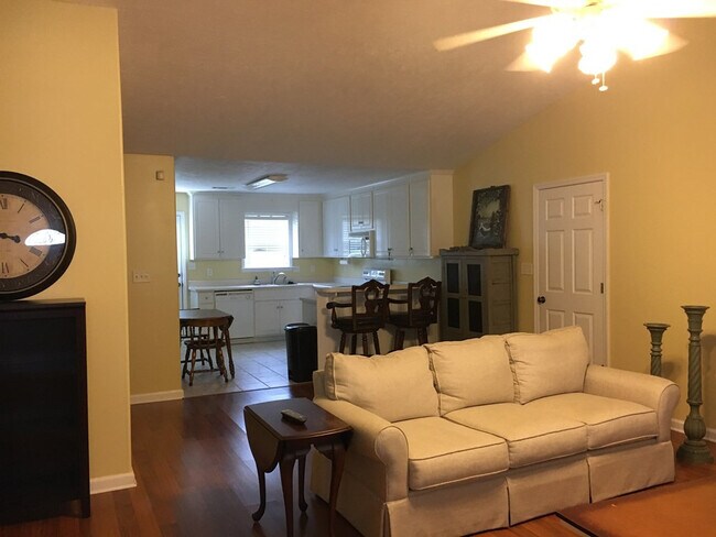 Building Photo - 46 Chappells Rd