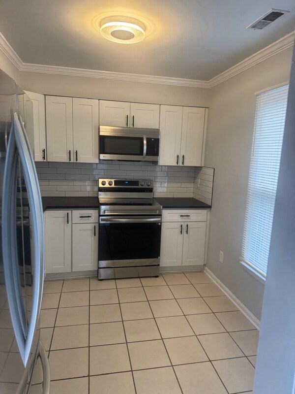 Foto del edificio - 8412 Rust Wood Pl