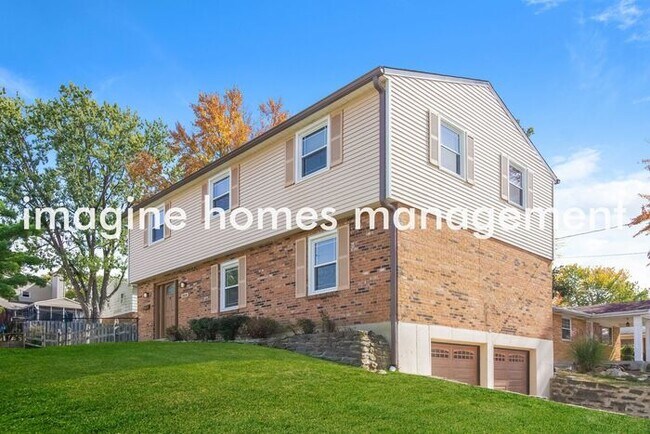 Building Photo - 1058 Eastland Terrace