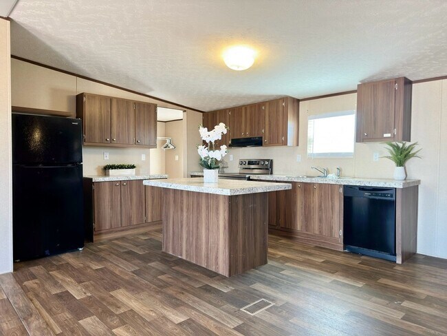 Foto del edificio - 4006 S County Rd