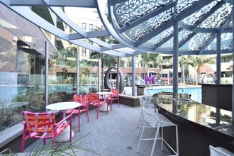 Building Photo - Metropolis Apartments