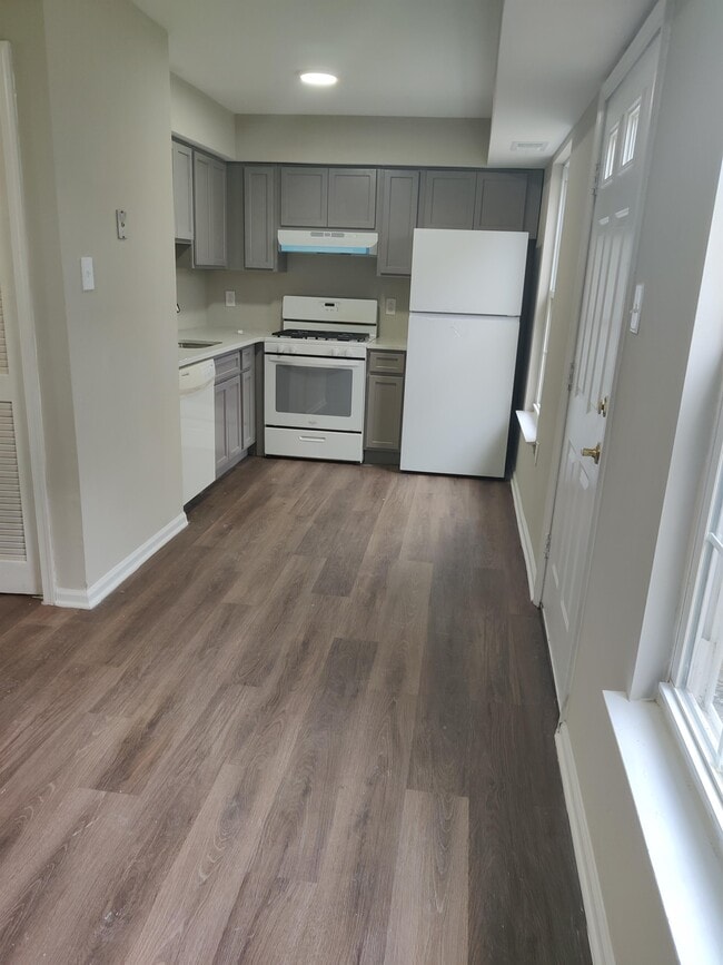 Photo - 2714 Titan St House