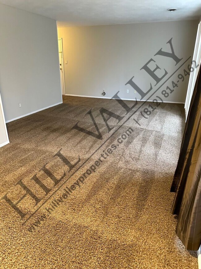 Building Photo - Two Bedroom Condominium