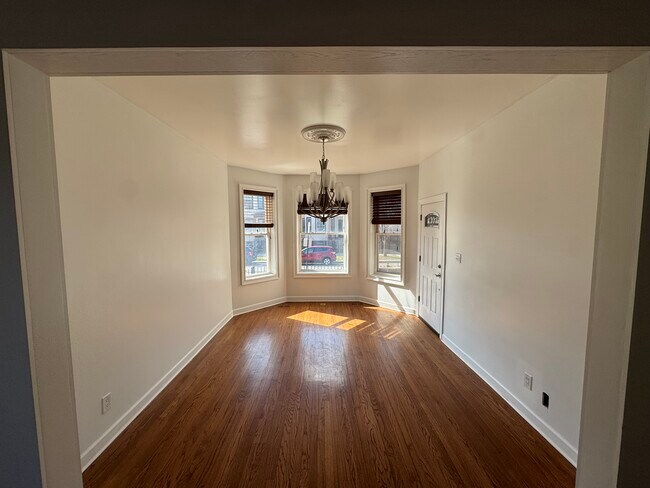 Building Photo - 3754 W Belden Ave