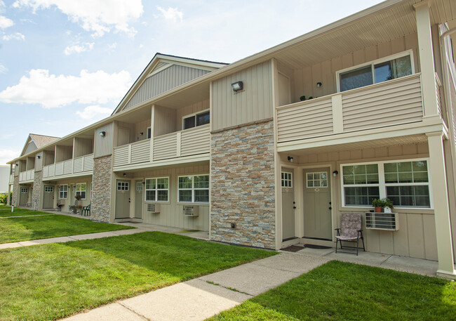 Building Photo - Burdeck Street Apartments