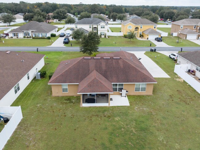 Foto del edificio - 5749 SW 98th Pl