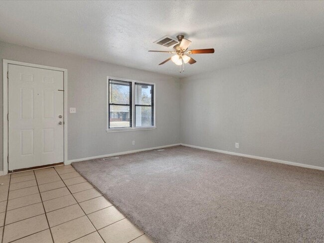 Foto del edificio - 5937 NW 58th Terrace