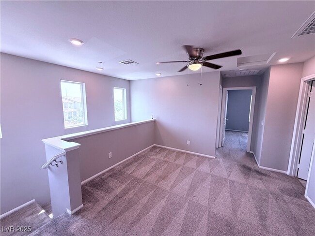 Building Photo - 5322 Lazy Breeze Ave