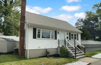 Building Photo - 218 Cedar Brook Rd