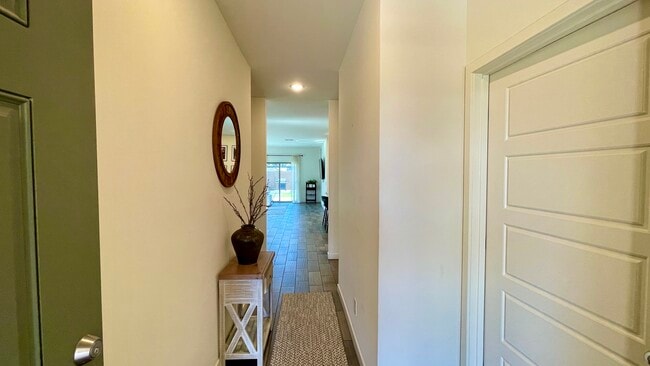 Foto del edificio - 19460 N 27th Pl