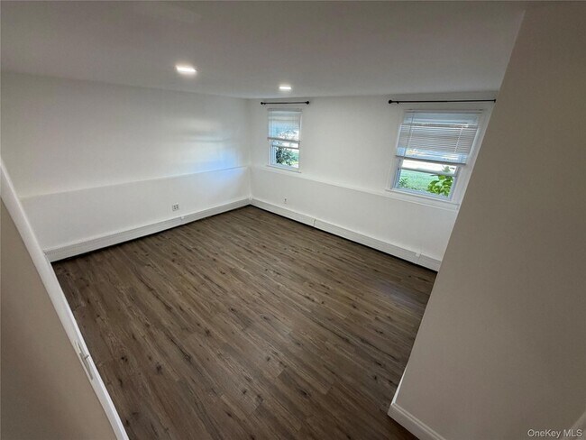 Foto del edificio - 53 Andover Dr