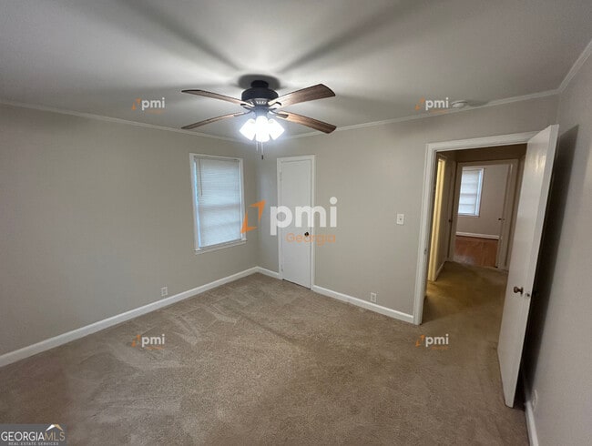 Foto del edificio - 1463 Beatty St