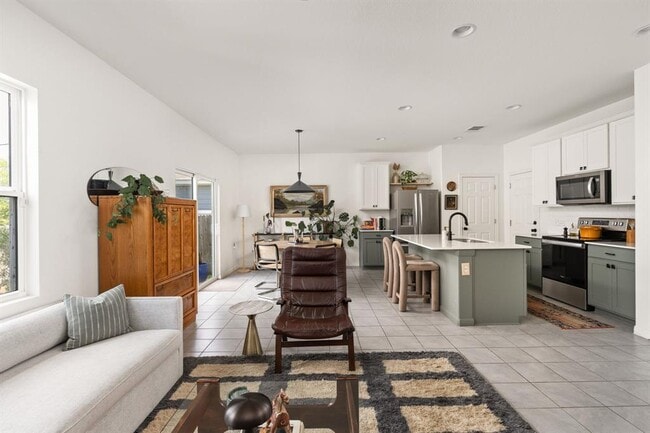 Foto del edificio - 6702 Routenburn St