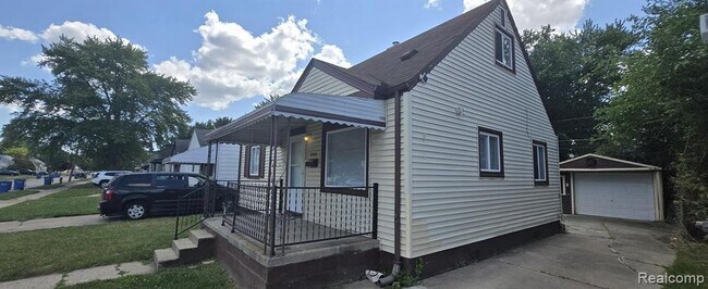 Foto del edificio - 13046 Sherman Ave