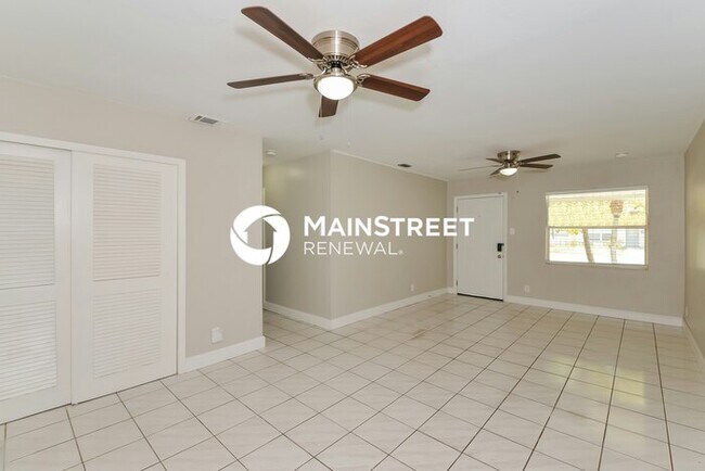 Foto del edificio - 3 Bedroom Pet-Friendly Home in BRADENTON, FL with Main Street Renewal