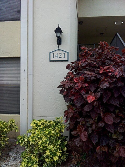 Foto del edificio - 1421 Windorah Way