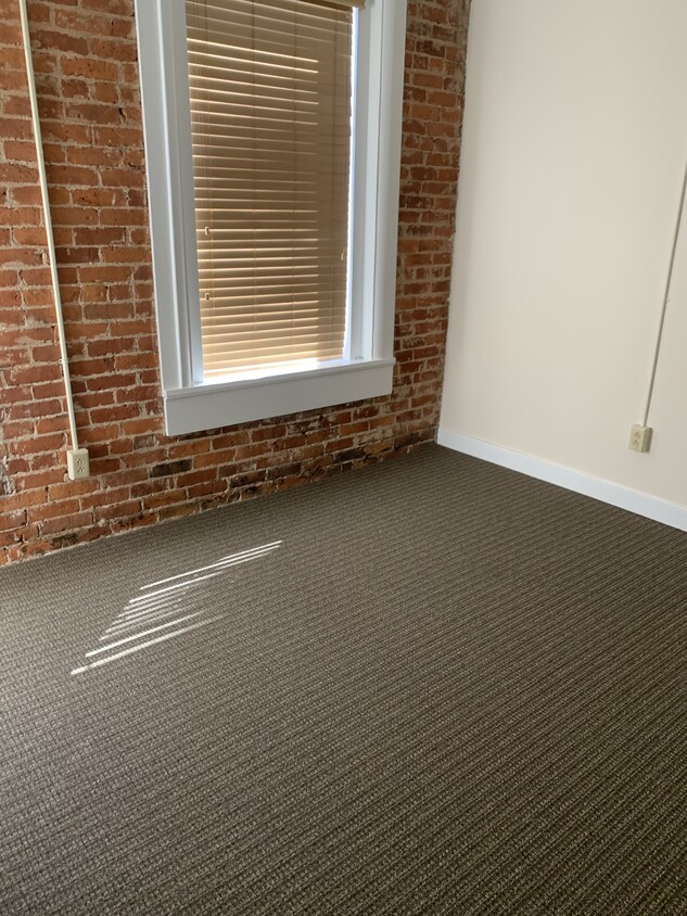 Foto del edificio - 918 W Grace St