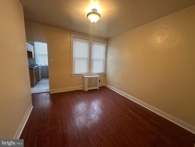 Foto del edificio - 5219 Burton St