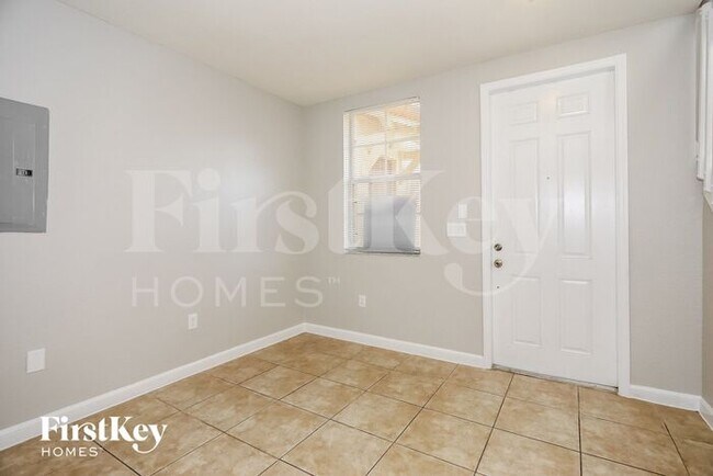Foto del edificio - 1495 NE 33rd Ave