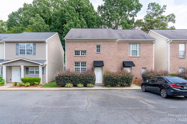 Primary Photo - 722 Tavern Ct