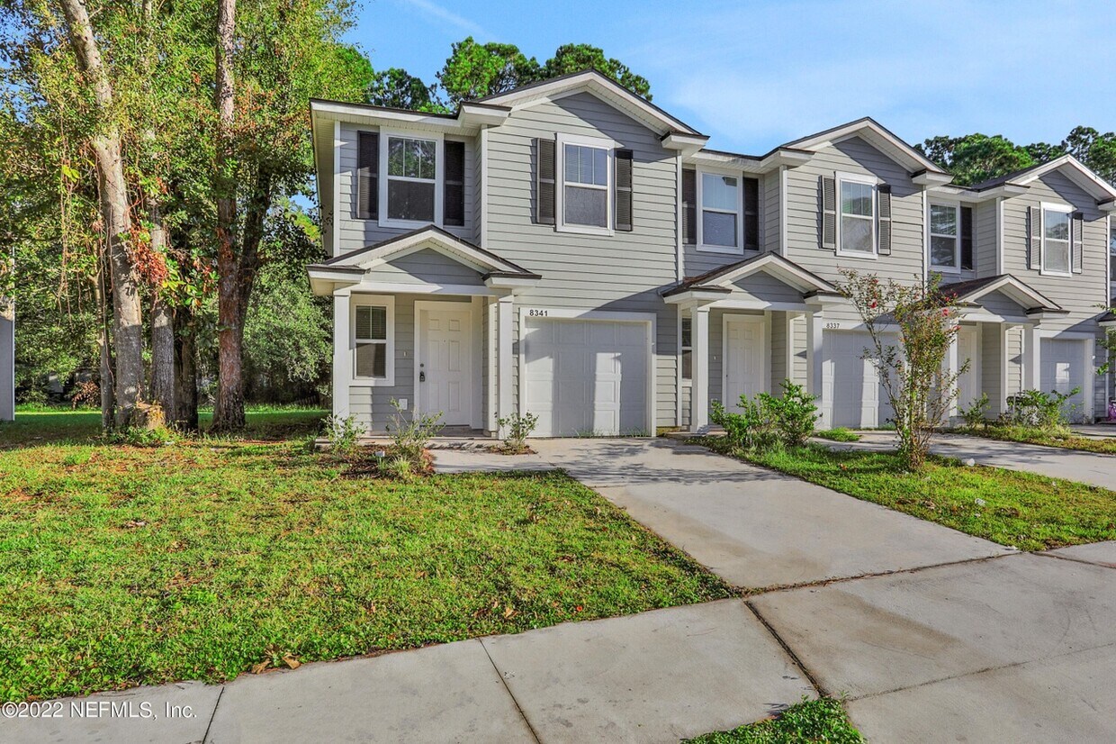 Foto principal - 8341 Homeport Ct