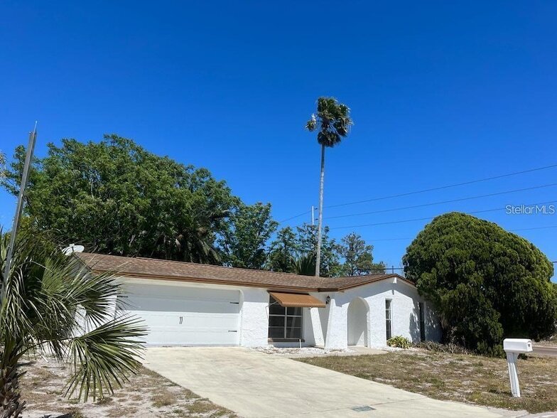 Primary Photo - 7431 Buchanan Dr