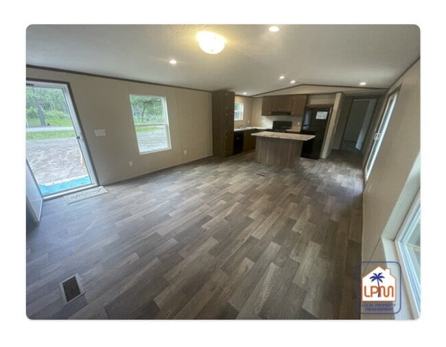 Building Photo - 162 Calf Pen Bay Rd